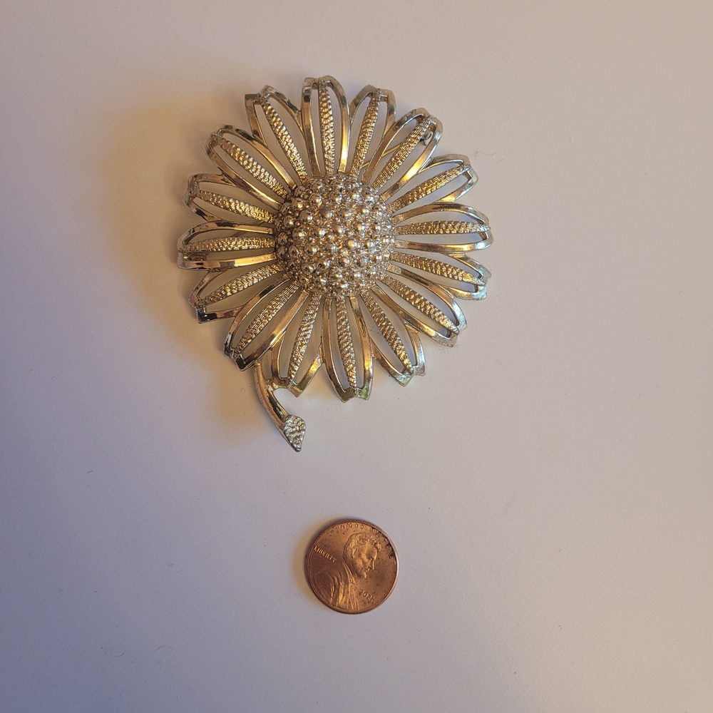 Silver Flower Brooch